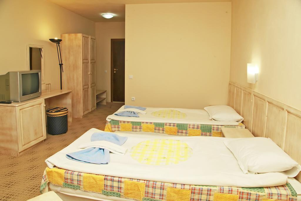 Ravda Bay Guest House Luaran gambar